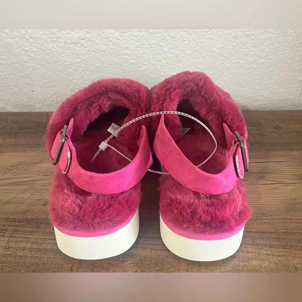 Koolaburra brand new